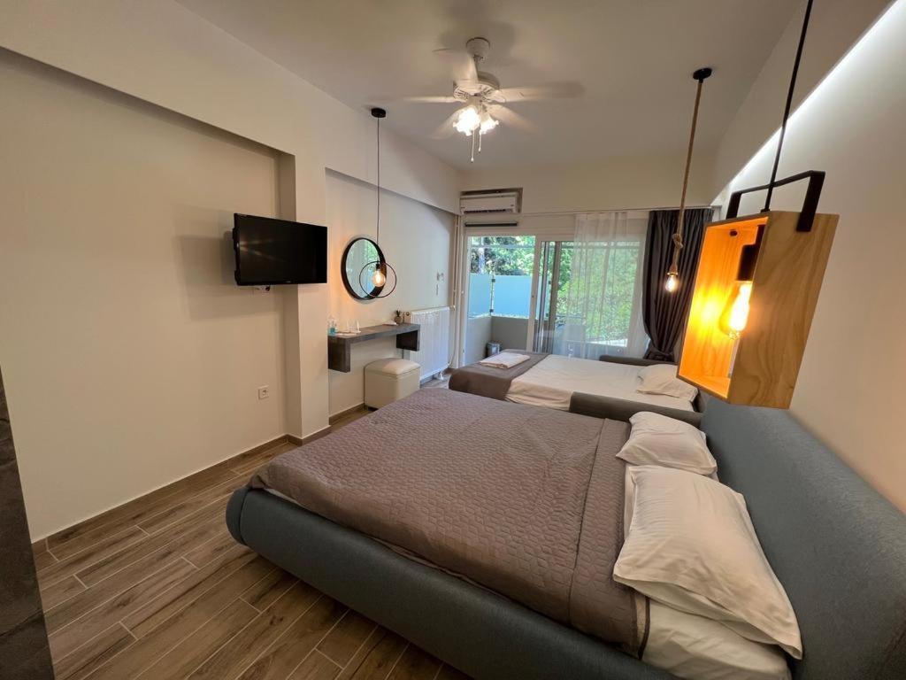 Porto Palio Beach Hotel PalaiónTsiflíkion エクステリア 写真