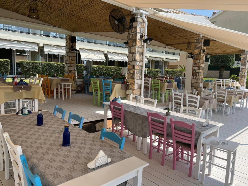 Porto Palio Beach Hotel PalaiónTsiflíkion エクステリア 写真