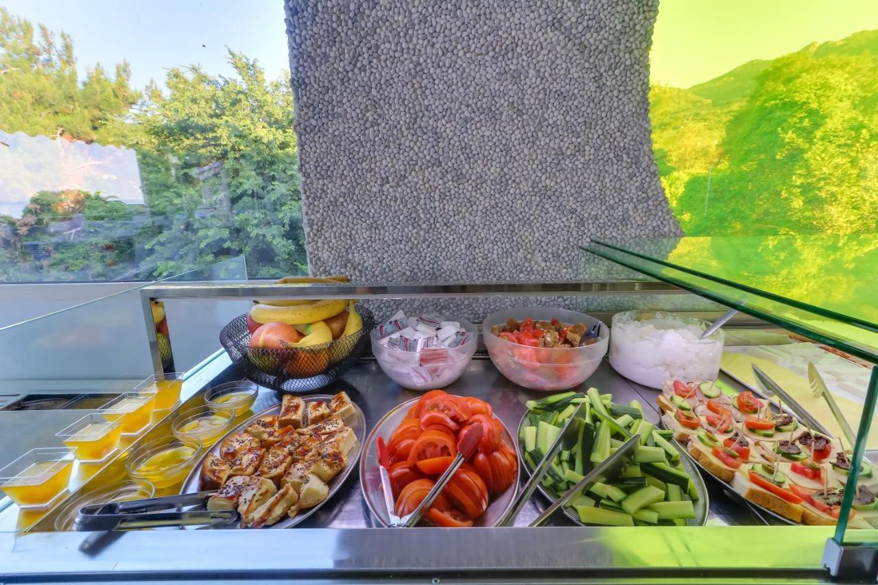 Porto Palio Beach Hotel PalaiónTsiflíkion エクステリア 写真