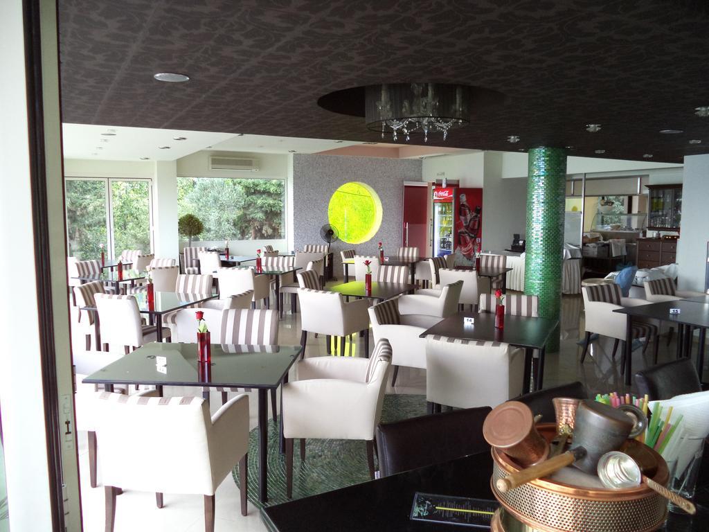 Porto Palio Beach Hotel PalaiónTsiflíkion エクステリア 写真